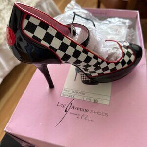 Leg Avenue shoes by Ellie "Queen of Hearts" heels. sz 10